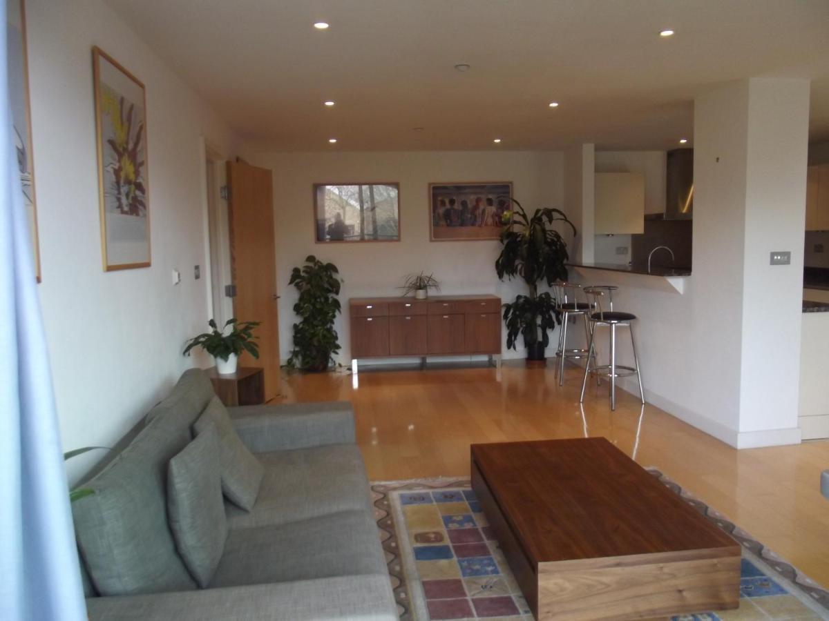 Oxford Apartment-- Free Parking 2 Bedrooms-2Bathrooms-Located In Jericho Oxford Close To Bus And Rail Station מראה חיצוני תמונה