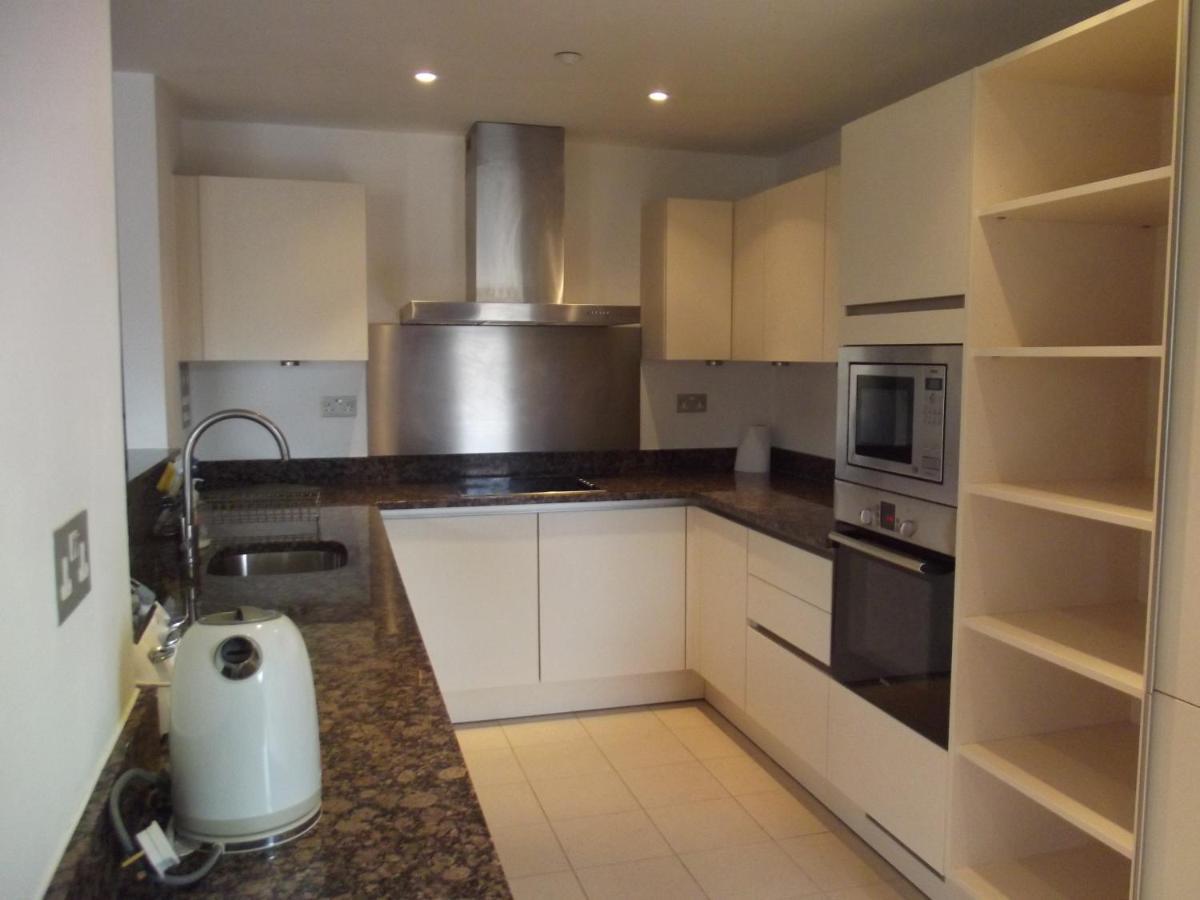 Oxford Apartment-- Free Parking 2 Bedrooms-2Bathrooms-Located In Jericho Oxford Close To Bus And Rail Station מראה חיצוני תמונה