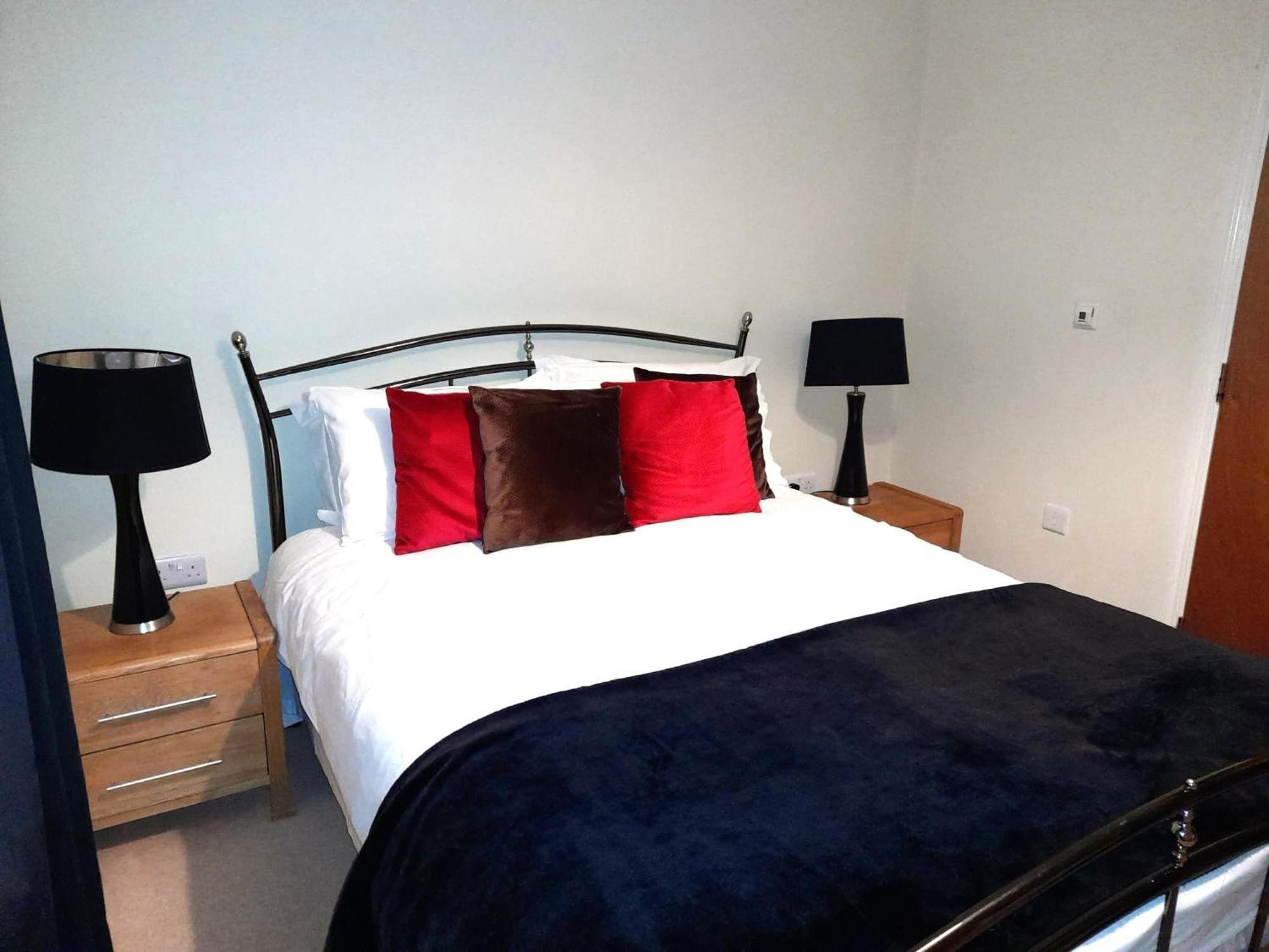 Oxford Apartment-- Free Parking 2 Bedrooms-2Bathrooms-Located In Jericho Oxford Close To Bus And Rail Station מראה חיצוני תמונה