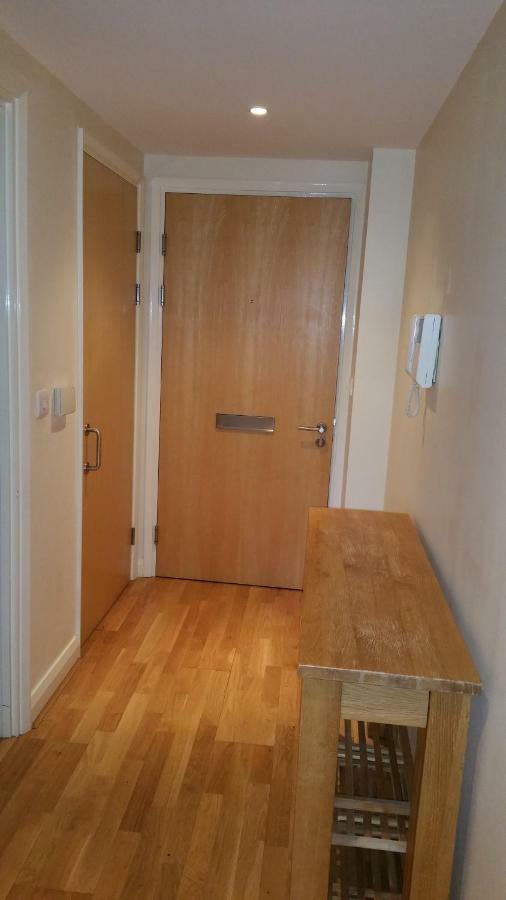 Oxford Apartment-- Free Parking 2 Bedrooms-2Bathrooms-Located In Jericho Oxford Close To Bus And Rail Station מראה חיצוני תמונה