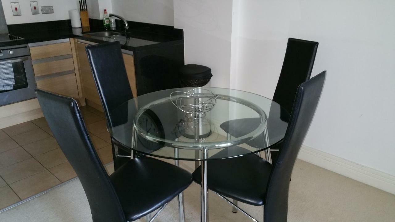 Oxford Apartment-- Free Parking 2 Bedrooms-2Bathrooms-Located In Jericho Oxford Close To Bus And Rail Station מראה חיצוני תמונה