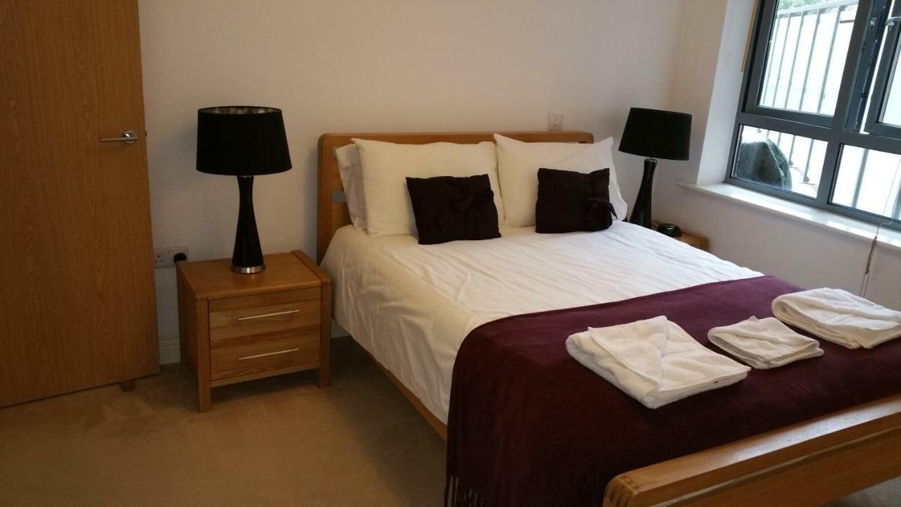 Oxford Apartment-- Free Parking 2 Bedrooms-2Bathrooms-Located In Jericho Oxford Close To Bus And Rail Station מראה חיצוני תמונה