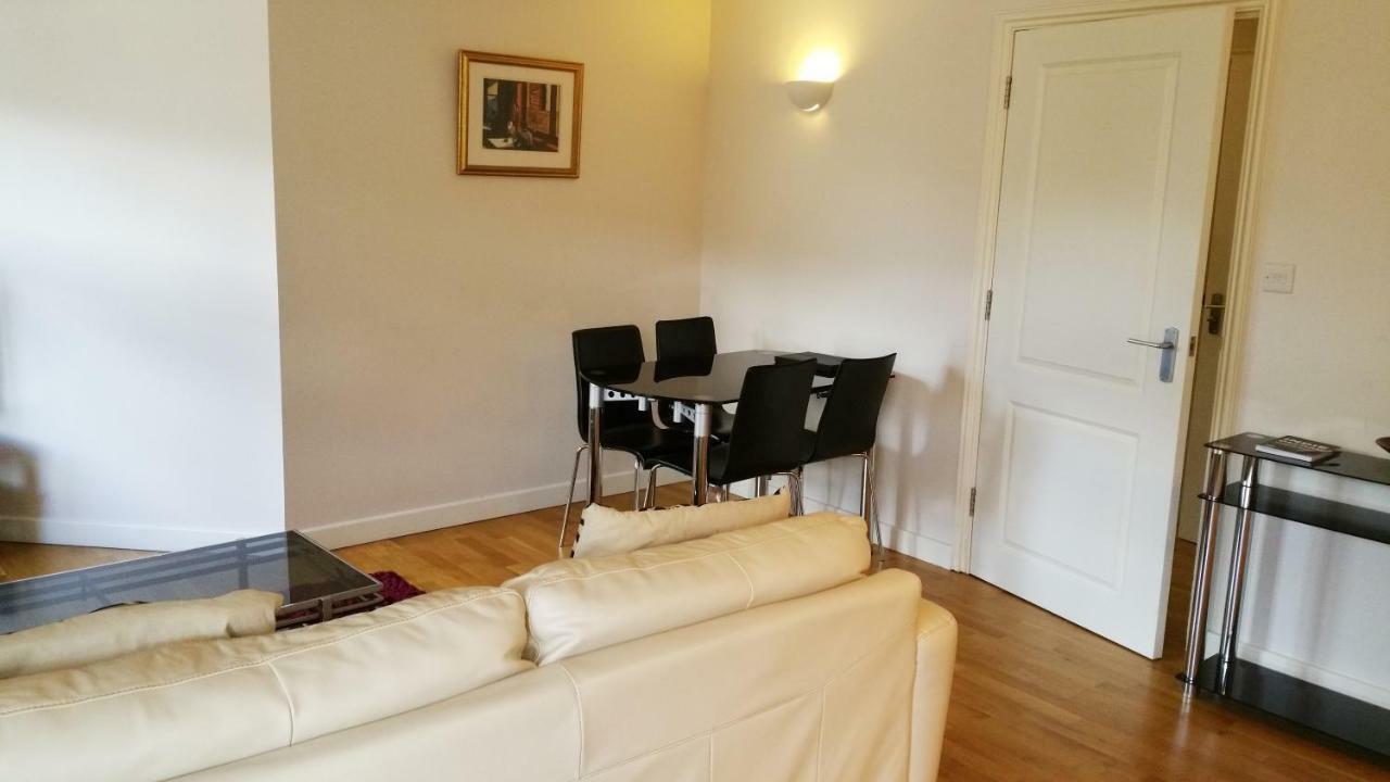 Oxford Apartment-- Free Parking 2 Bedrooms-2Bathrooms-Located In Jericho Oxford Close To Bus And Rail Station מראה חיצוני תמונה