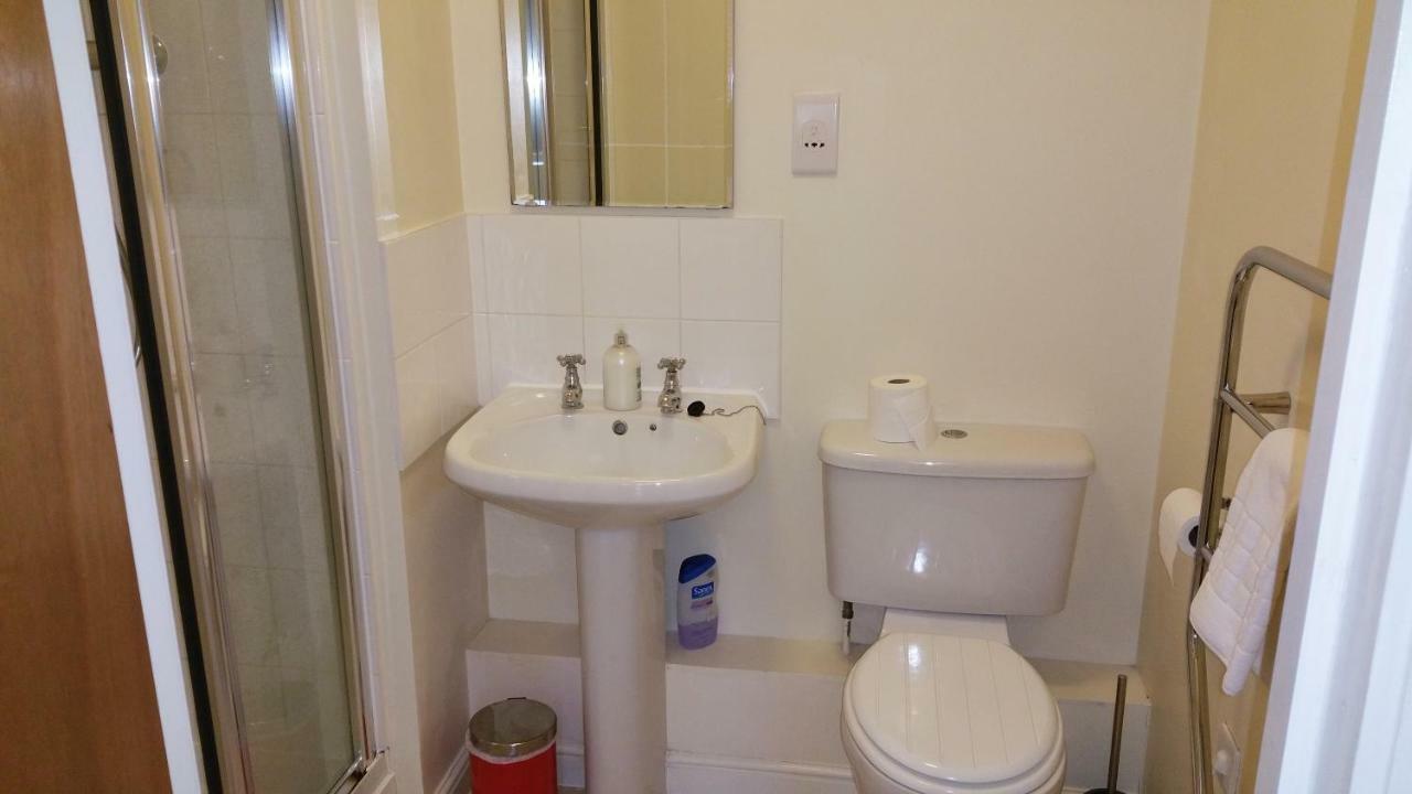 Oxford Apartment-- Free Parking 2 Bedrooms-2Bathrooms-Located In Jericho Oxford Close To Bus And Rail Station מראה חיצוני תמונה